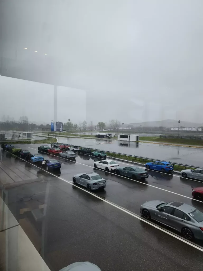 BMW 드라이빙센터